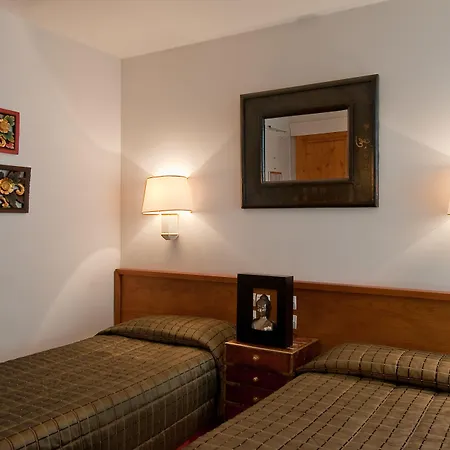 Vlh Montparnasse Eiffel باريس