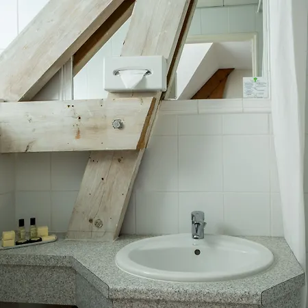 Vlh Montparnasse Eiffel Paris