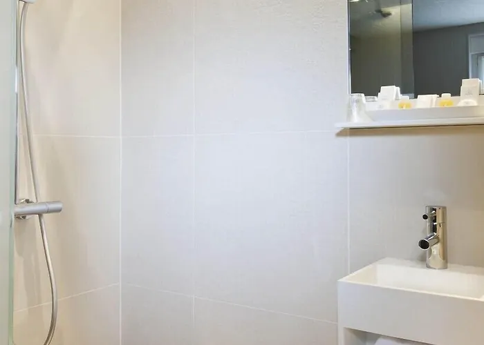 Hotel Vlh Montparnasse Eiffel