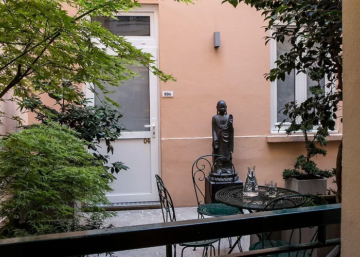 Hotel Vlh Montparnasse Eiffel Parigi