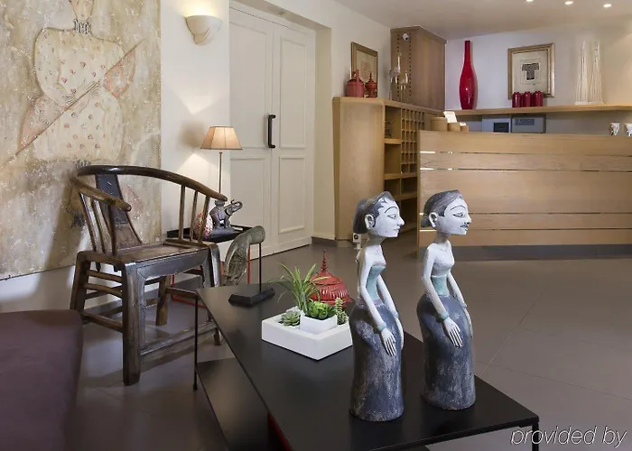 Vlh Montparnasse Eiffel Hotel 3*