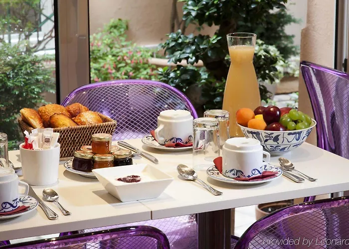 Vlh Montparnasse Eiffel Parigi