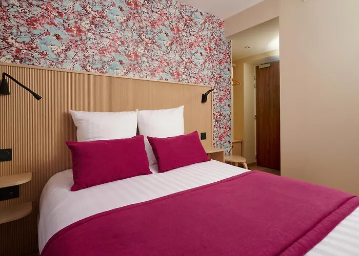 Hotel Vlh Montparnasse Eiffel 3*